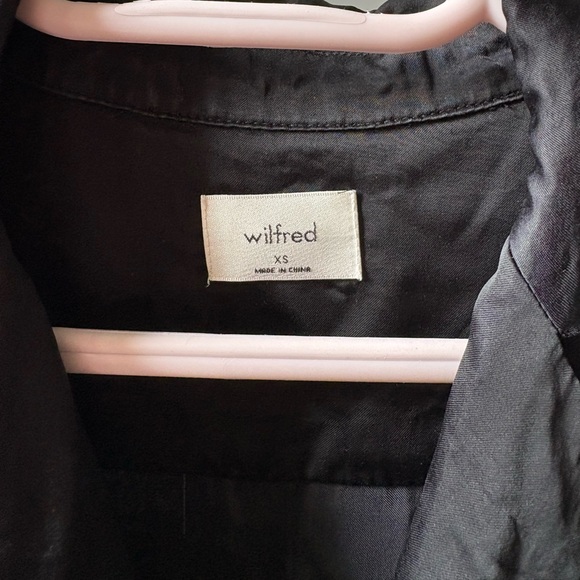 Wilfred Satin Button Up Blouse - Aritzia - Picture 4 of 4